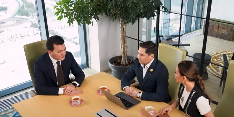 Ерлан Карин о получающих зарубежные гранты: Зачастую для многих это бизнес