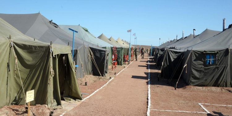 Палаточный лагерь