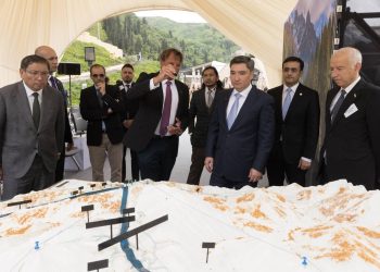 Олжас Бектенов