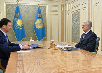 Токаев и Сатыбалды