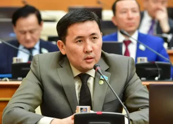 Анас Бакхожаев