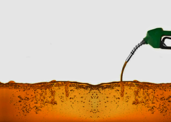 Бензиновые контрабандисты построили 450-метровый туннель под землёй