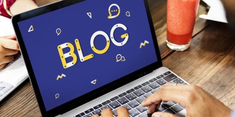 За что блогера в Казахстане могут оштрафовать на 1 млн тенге или арестовать?