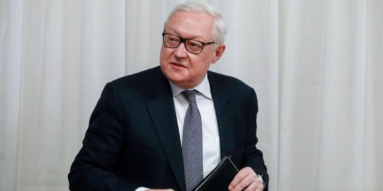 “Дай бог, чтобы у них не получилось. Иншалла”: в МИД РФ высказались о попытках разъединить Казахстан и Россию