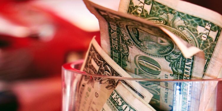 АФК рекомендует Нацбанку провести интервенции