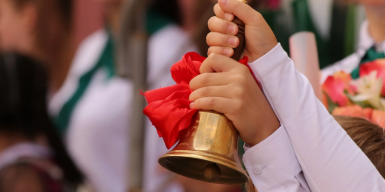 Школьные линейки пройдут в Казахстане 2-го сентября