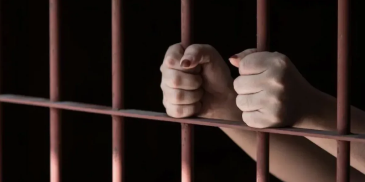 “Героиню” из Threads Алику Мухамадиеву водворили в ИВС за разжигание межнациональной розни