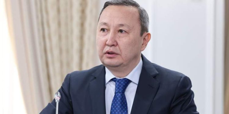 Кому мешал Еркен Жакатай: почему уволили главу «СК-Фармации»?