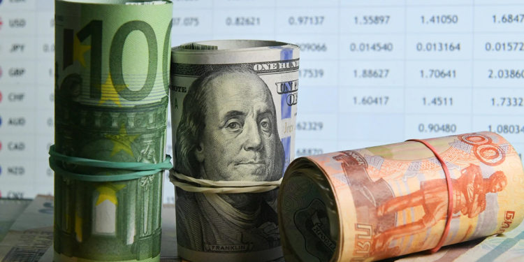 Курсы валют объявил Нацбанк на 2 июля