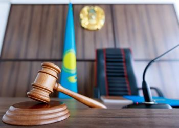 Захват заложницы в аэропорту Алматы: мужчину приговорили к 11 годам тюрьмы