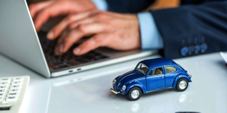 Аферисты оформили на инвалидов и безработных автокредиты на 250 млн тенге