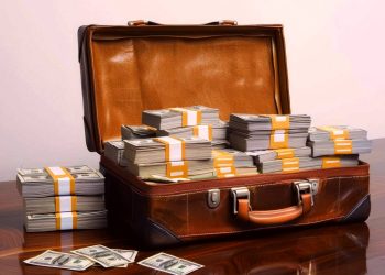 Бывшие VIP-персоны вернули Казахстану по 100 млн долларов и избежали вопросов к ним?