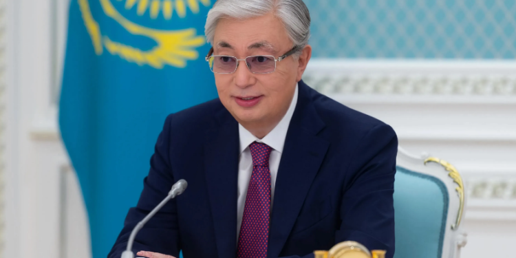 Касым-Жомарт Токаев поздравил победителей международных олимпиад