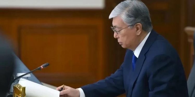 Токаев подписал закон об изменениях в Налоговом кодексе