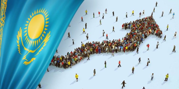 На сколько за год выросло население Казахстана