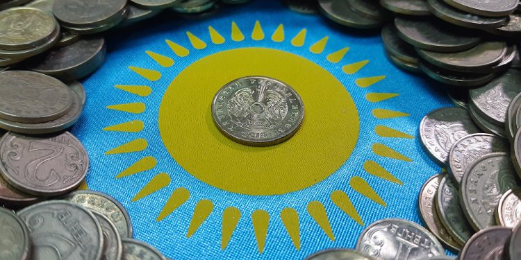 Сколько денег получил и сколько потерял Национальный фонд?