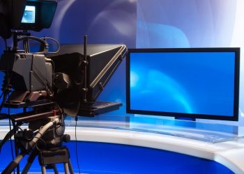 Телеканалы и радиостанции отключат в Казахстане