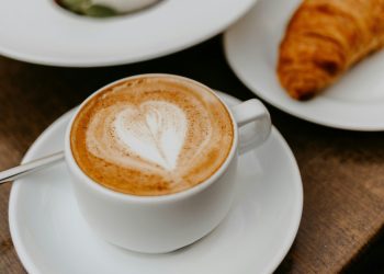 Почему нельзя пить кофе после еды