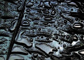 В Минэнерго опровергли информацию о взрыве танкера с казахстанской нефтью