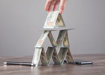 Подписка за 50 долларов: как финпирамида в Мангистау обманывала вкладчиков