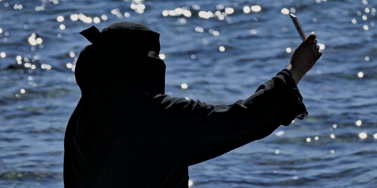 Почему в Казахстане запретили хиджабы