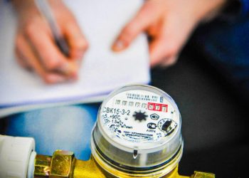 Тарифы по комуслугам пока не будут увеличивать в Казахстане