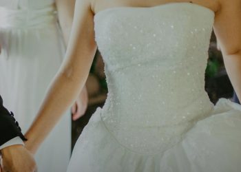 Массовое отравление на қыз ұзату в Павлодаре: суд оштрафовал владельца ресторана