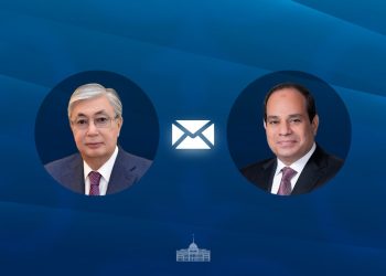 С Днём революции поздравил Токаев президента Египта