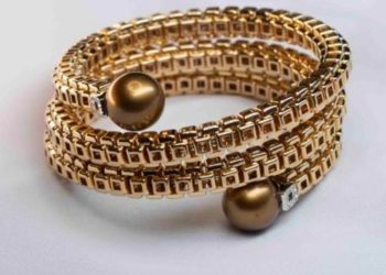 Возврат активов: 18 ювелирных изделий продали на аукционе в Казахстане