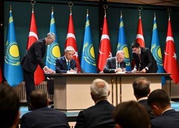 Совместную декларацию и 18 других документов подписали Токаев и Эрдоган