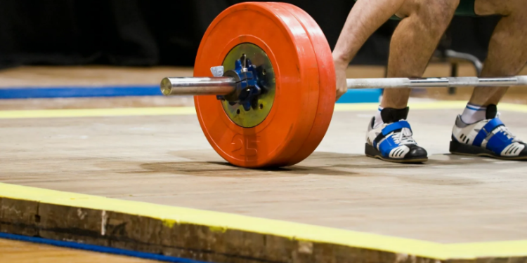 Штангисты Казахстана с рекордами выиграли Чемпионат Азии