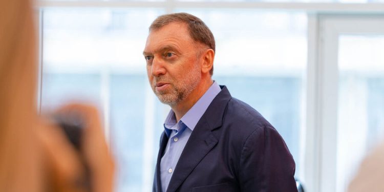 Казахстан обходит Россию по ВВП: российский олигарх дал этому объяснение