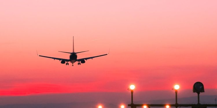 Авиаперевозчик предупредил казахстанцев об изменениях в расписании рейсов