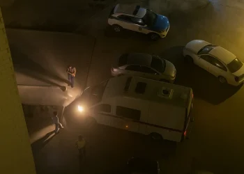 Насмерть разбилась девушка в Актау после падения с 5-го этажа