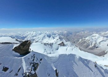 Глава Следственного комитета РФ дал распоряжения по спасению альпинистки в Кыргызстане