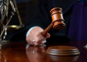 Бывший муж дочери Карима Масимова оставил её без земли и 2-этажного особняка