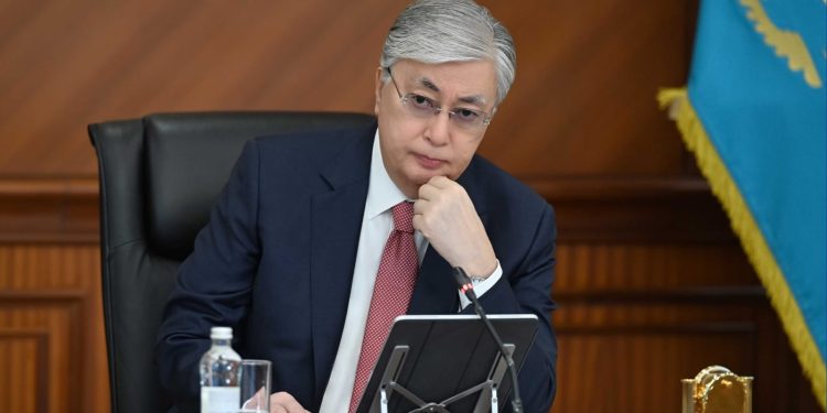 Зачем Токаев ломает привычные шаблоны?