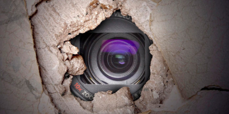 В Китае разгорается скандал из-за скрытых съёмок женщин