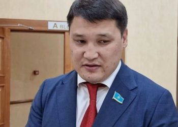 Я либо кого-то убью, либо сам умру: Берденов сообщил о якобы поступавших от Жиембая угрозах