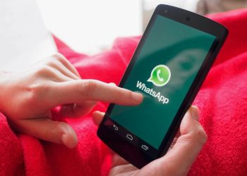 Подростки сдавали WhatsApp-аккаунты мошенникам за 30 долларов в день