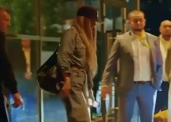 Команда Дженнифер Лопес в восторге от Казахстана (ВИДЕО)