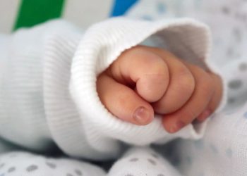 Девочка просит маму «больше не рожать»: видео вызвало обсуждение в Казнете