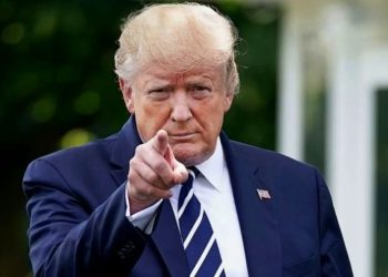 «Ты должен закончить эту войну»: Трамп ― о предстоящем разговоре с Путиным