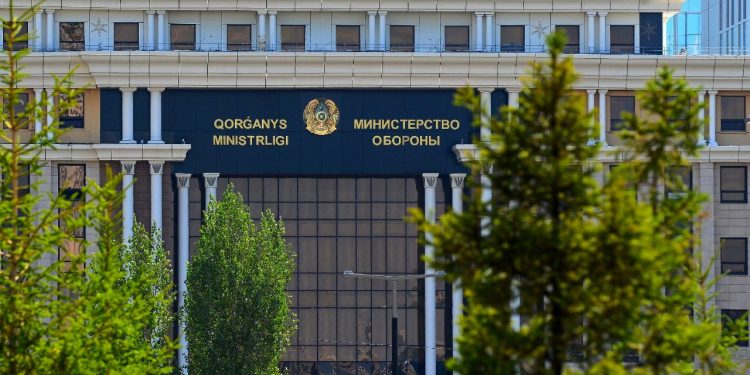 Это не «тени разведок»: чем может обернуться задержание казахстанского военнослужащего в Польше?