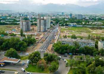 Старая “Ленина” снова в центре скандала: алматинцы продолжают спорить о старых и новых названиях улиц