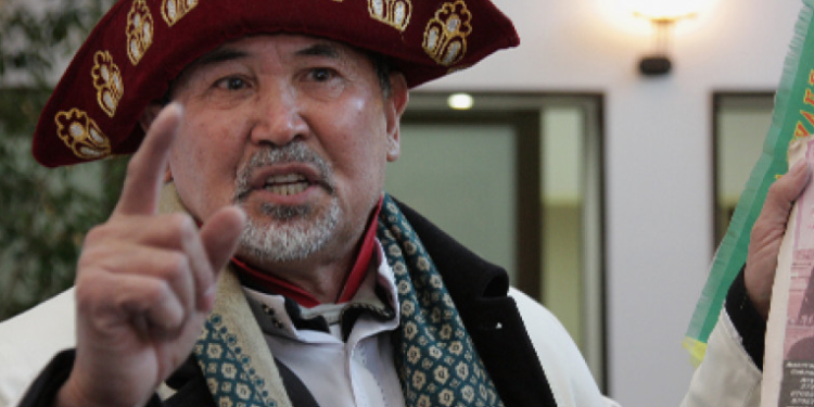 Амантаю кажы грозит до двух лет за нападение на женщину (ВИДЕО)