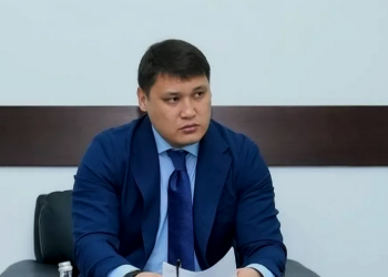 Стрелял из-за ревности: подсудимый заявил, что Берденов обозвал его жену “проституткой”