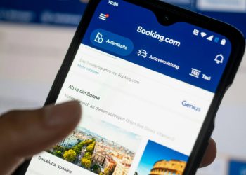 Более 10 тысяч отелей подали коллективный иск против Booking.com