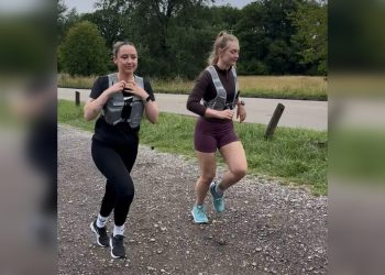 Британские женщины-полицейские вышли на пробежки, чтобы ловить харассеров