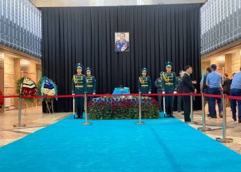 В Алматы прощаются с Талгатом Мусабаевым